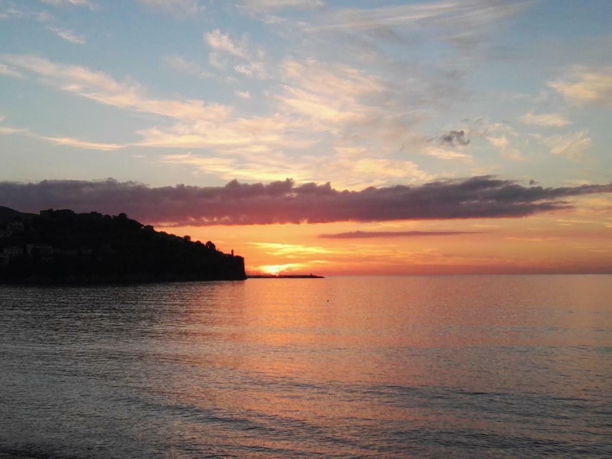 Residence Rossomelograno Agropoli Eksteriør bilde
